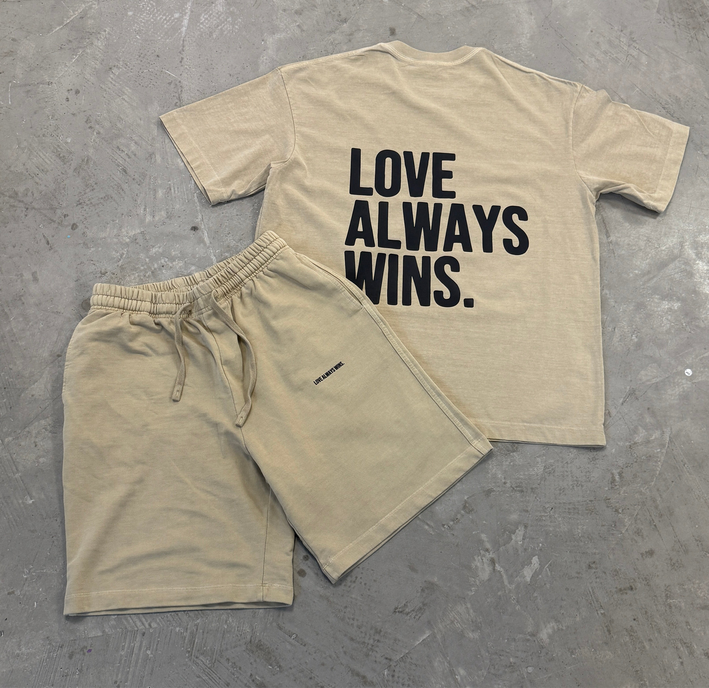 LAW Beige Set