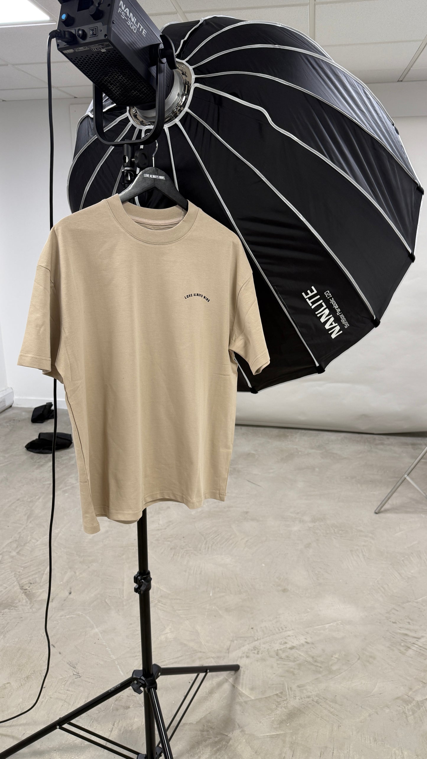 LAW Signature College Club T-shirt