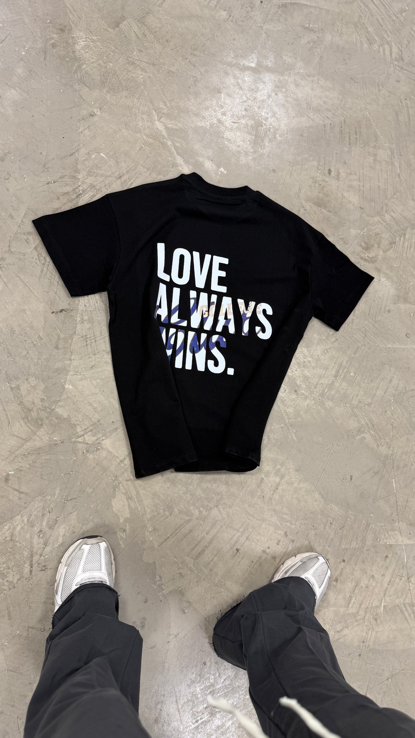 LAW Signature College Club T-shirt
