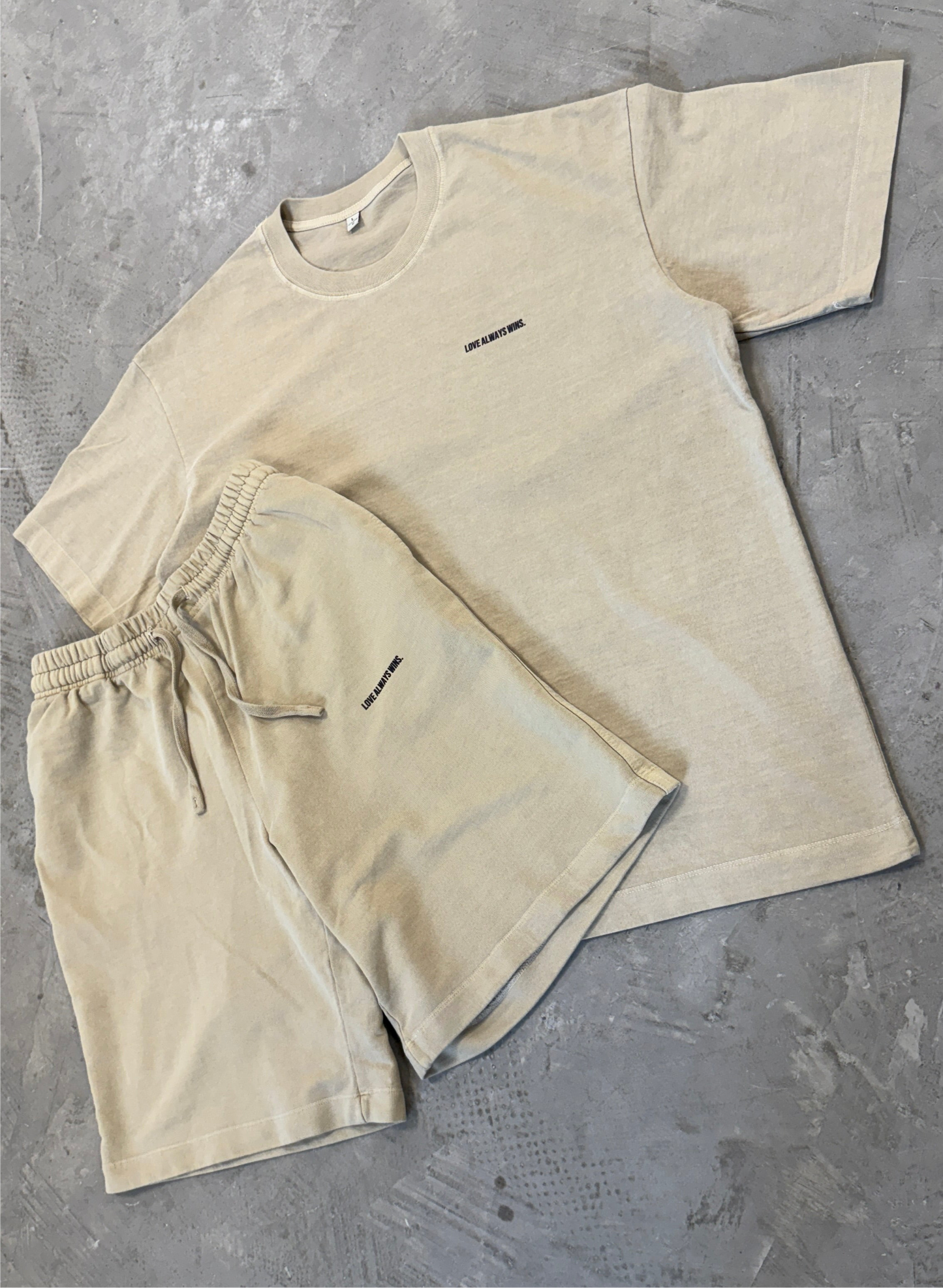 LAW Beige Set