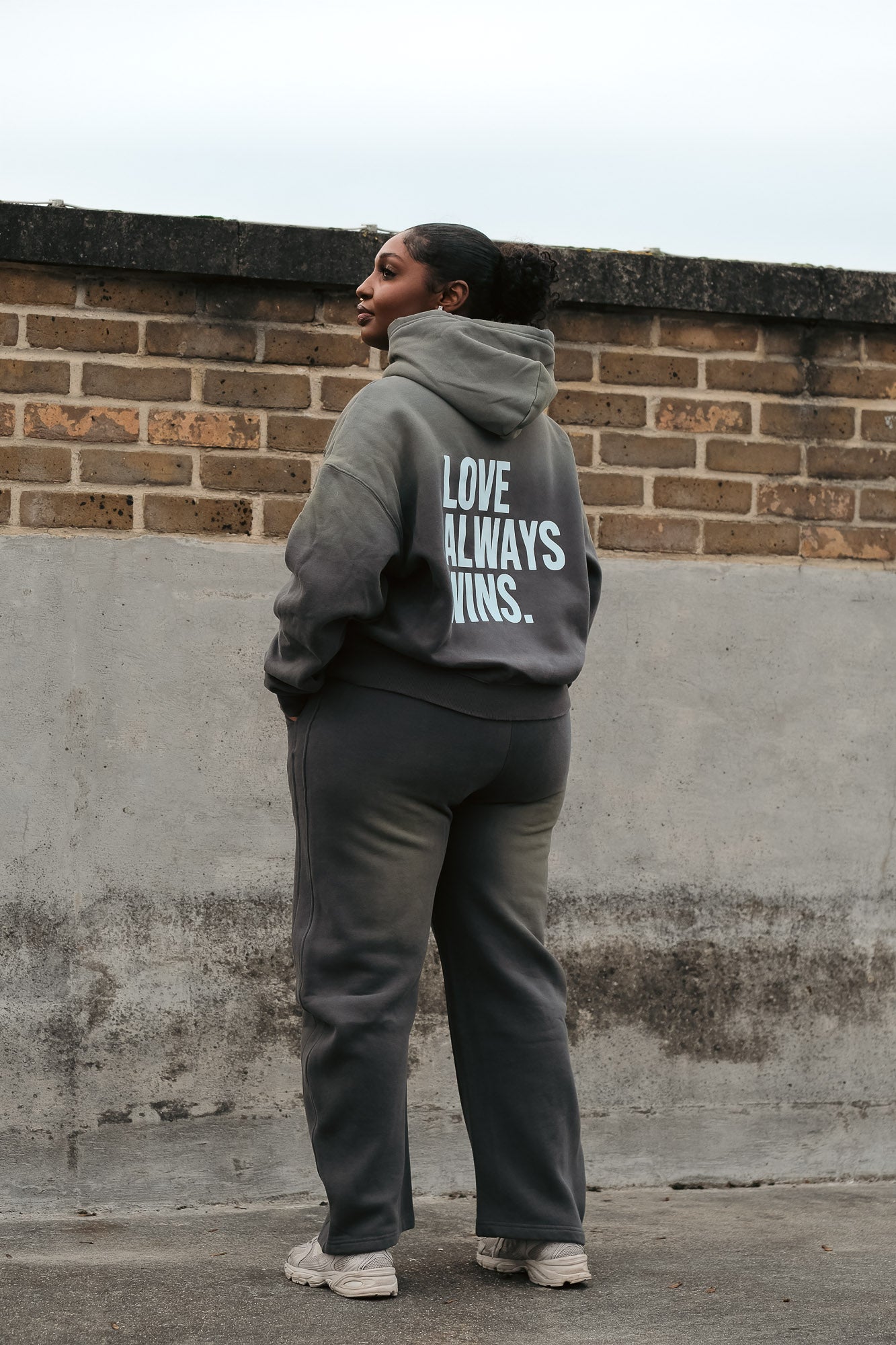 The Unity Set in Khaki