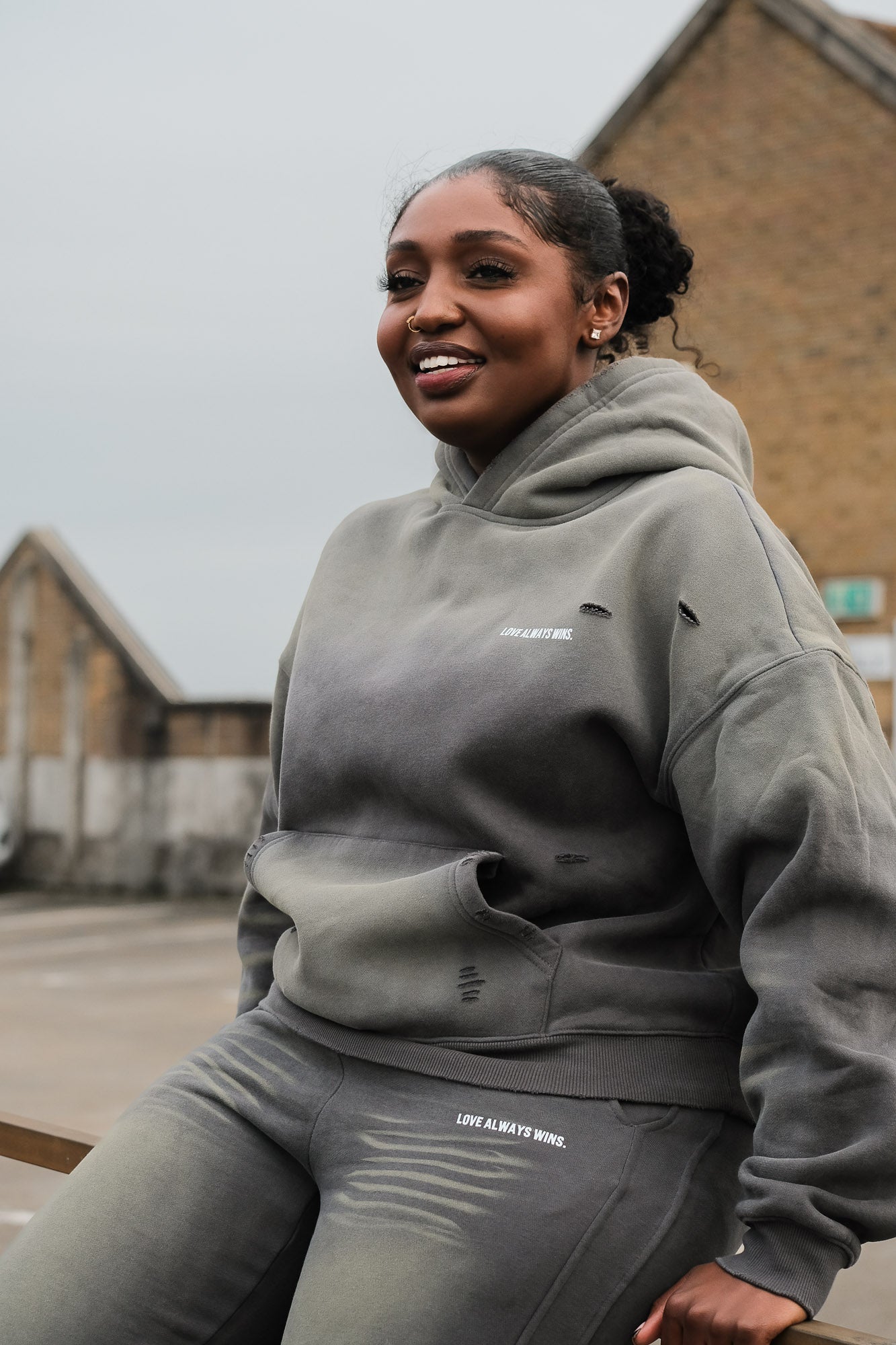 The Unity Set in Khaki