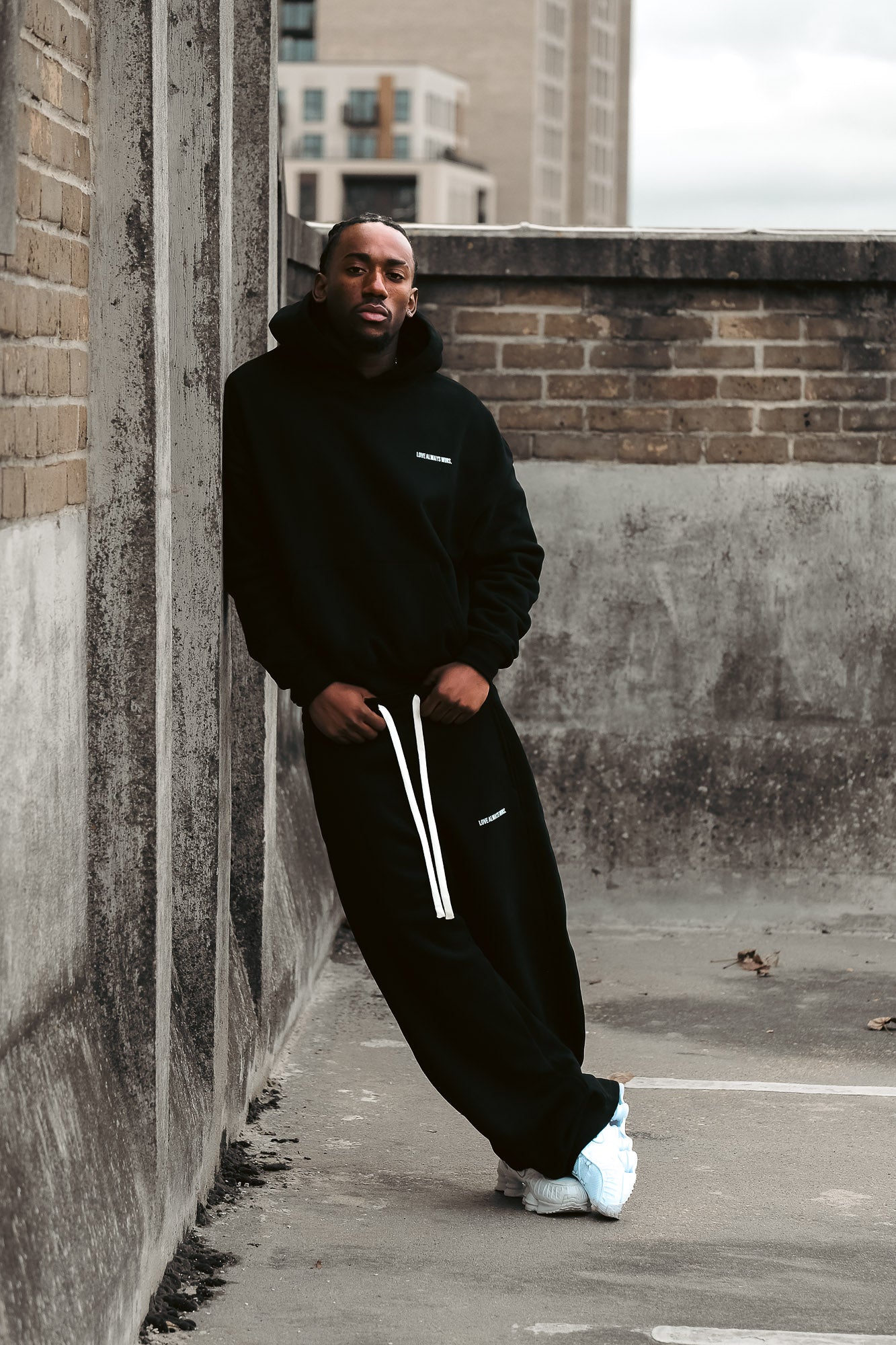 The Unity Set in Black